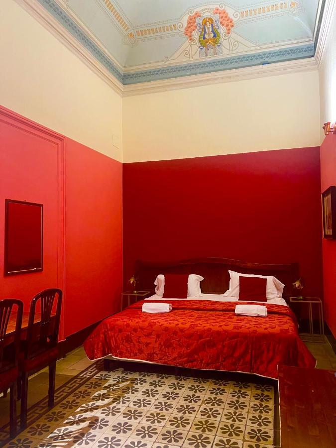 Hotel Valentino CTA Exteriör bild